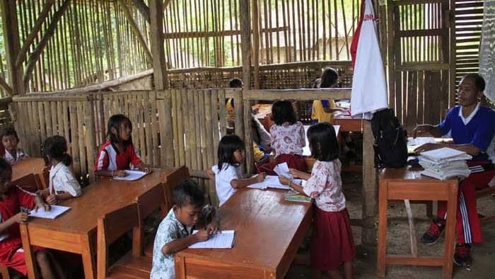 Upaya Meningkatkan Akses Pendidikan di Daerah Pelosok