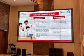 Pemerintah Pastikan Biaya Transportasi Siswa SMA Unggul Garuda Menuju Asrama Ditanggung Penuh